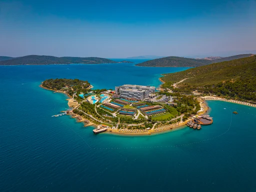 La Blanche Island 2